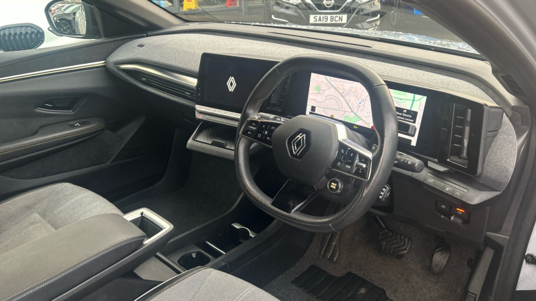 Renault Megane E-Tech EV60 160kW Iconic 60kWh Optimum Charge 5dr Auto Electric Hatchback